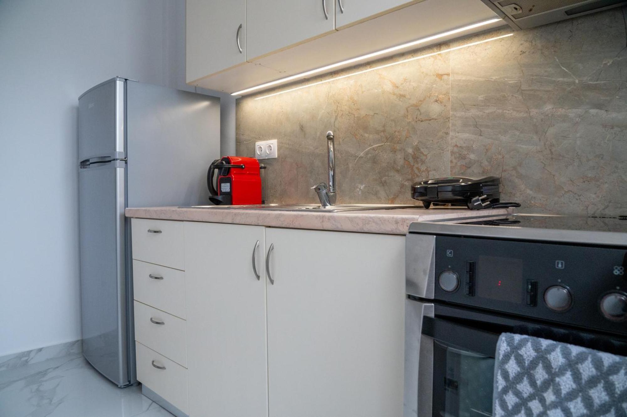Central Apartment Near To Acropolis Area Афины Экстерьер фото